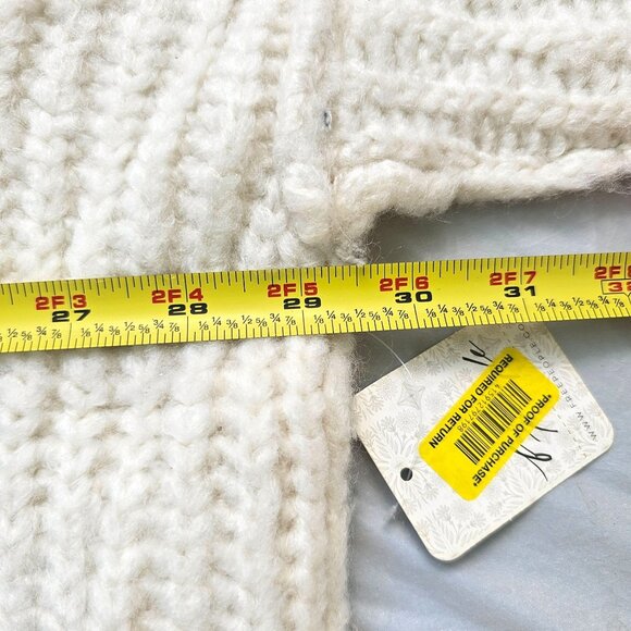 Free People Medium Blue Bell V-Neck Pullover Sweater Oversize Slouchy Ivory Cozy - Picture 10 of 14